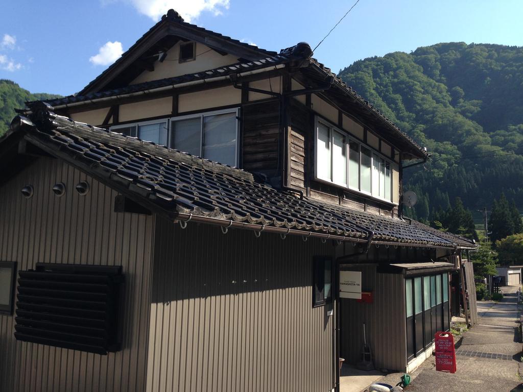 Guest House Yamashita-Ya Nanto Exterior foto